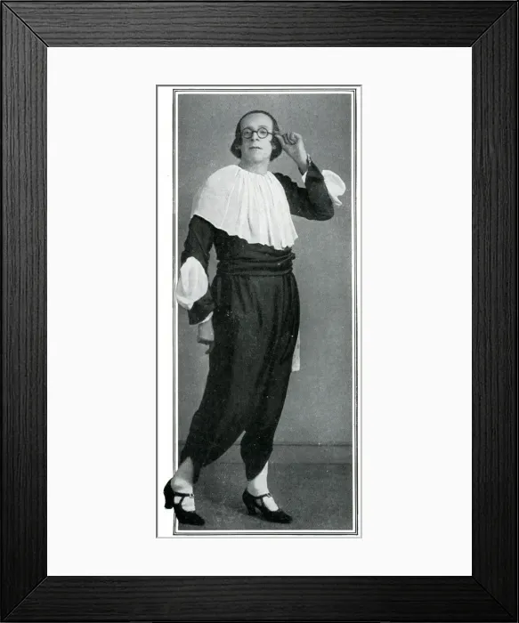 Framed Print : Alfred Lester impersonating Gwen Farrar Framed Print : Alfred Lester impersonating Gwen Farrar