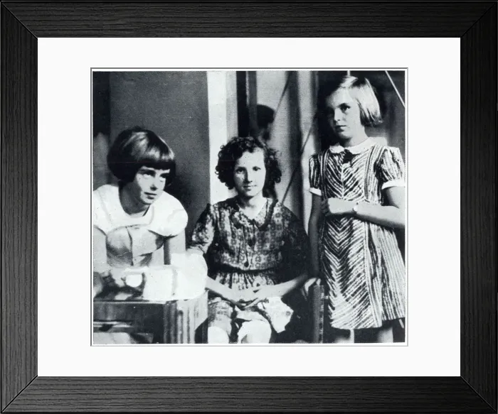 Framed Print : Three children, survivors of the Athenia, September 1939 Framed Print : Three children, survivors of the Athenia, September 1939