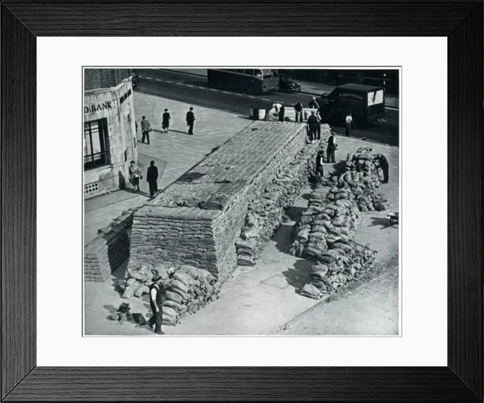 Framed Print : Construction of sandbag air raid shelter, September 1939 Framed Print : Construction of sandbag air raid shelter, September 1939