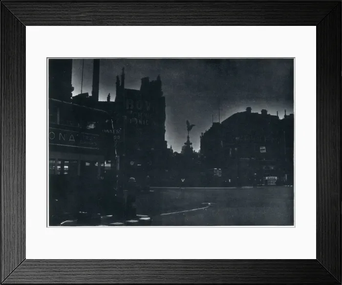 Framed Print : The West End in blackout, September 1939 Framed Print : The West End in blackout, September 1939