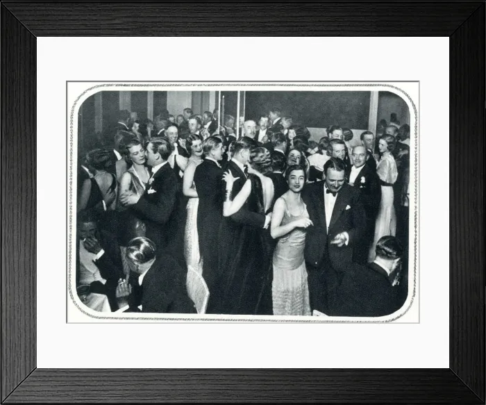 Framed Print : A Dance at the Embassy Club in Cairo 1923 Framed Print : A Dance at the Embassy Club in Cairo 1923