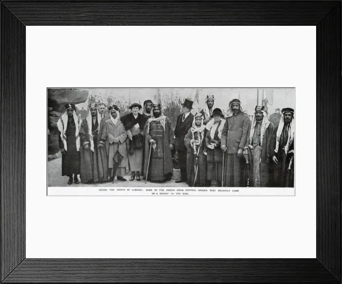Framed Print : Chiefs from Arabia and the Gulf visiting the King, 1919 Framed Print : Chiefs from Arabia and the Gulf visiting the King, 1919