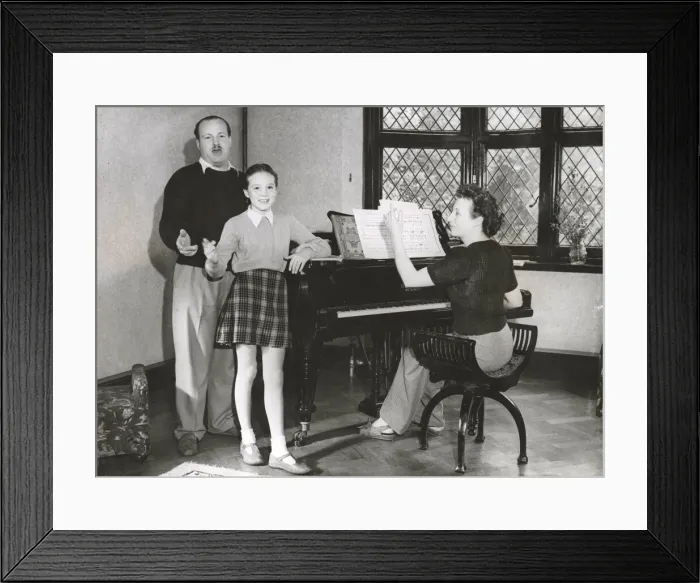 Framed Print : Julie Andrews with mother and step-father, Starlight Roof Framed Print : Julie Andrews with mother and step-father, Starlight Roof
