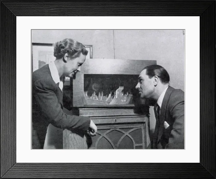 Framed Print : Robert Nesbitt and Joan Davis planning theatre production Framed Print : Robert Nesbitt and Joan Davis planning theatre production