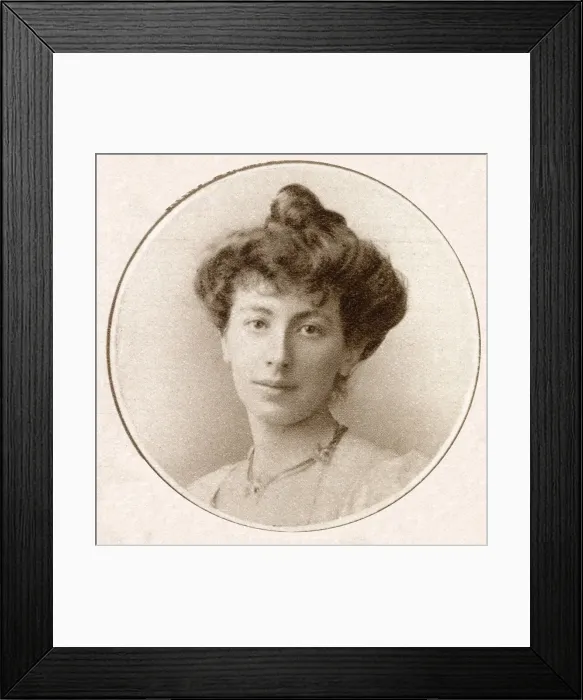 Framed Print : Henrietta ( Nettie ) Adler JP (1868-1950) - Jewish Liberal Party politicia Framed Print : Henrietta ( Nettie ) Adler JP (1868-1950) - Jewish Liberal Party politicia