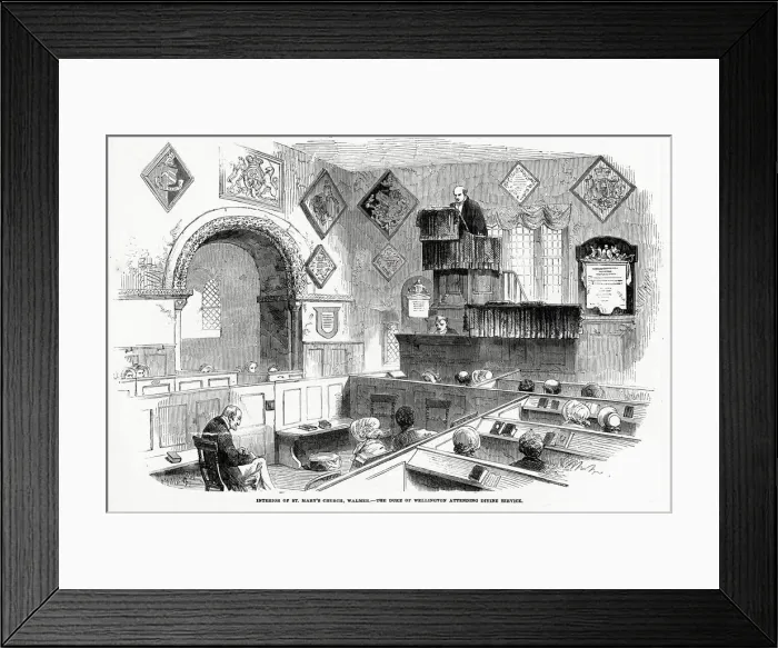 Framed Print : The elderly Arthur Wellesley, 1st Duke of Wellington (1769-1852) attending worship at St Framed Print : The elderly Arthur Wellesley, 1st Duke of Wellington (1769-1852) attending worship at St