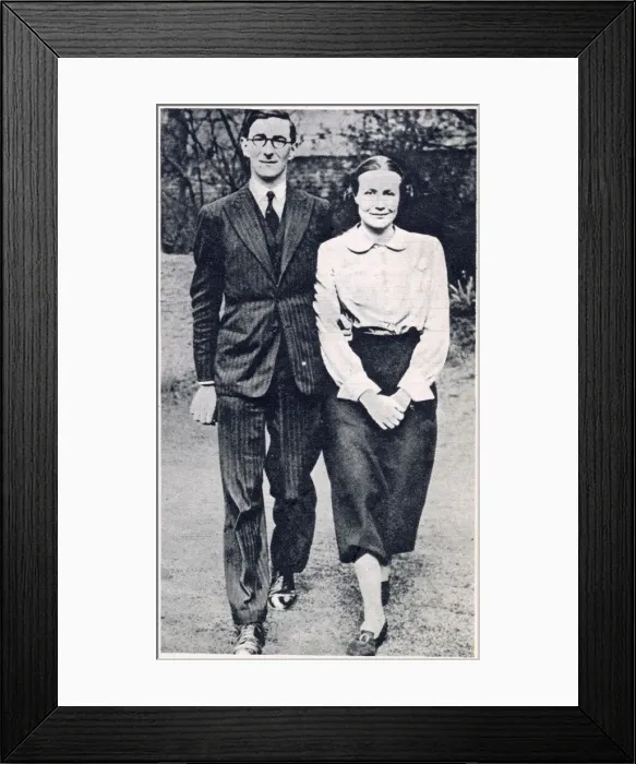 Framed Print : Sir Richard Acland and his wife Ann. The MP Sir Richard Acland handed over to Framed Print : Sir Richard Acland and his wife Ann. The MP Sir Richard Acland handed over to