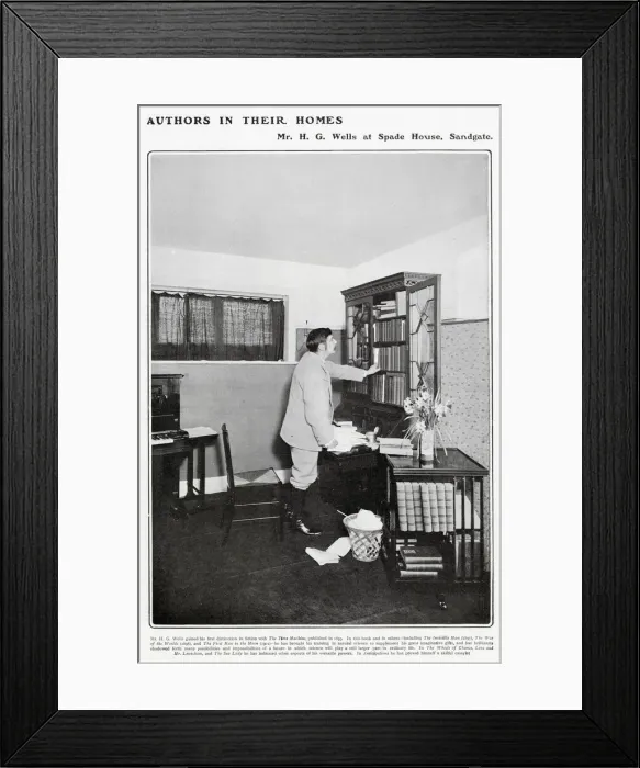 Framed Print : Herbert George Wells (1866 - 1946), writer, historian, best known for his science fiction Framed Print : Herbert George Wells (1866 - 1946), writer, historian, best known for his science fiction