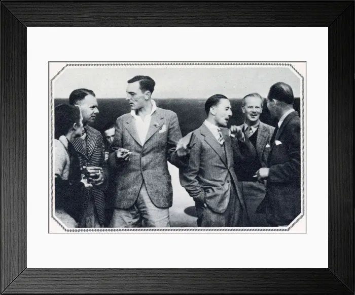 Framed Print : The Australia Fliers at the Cinque Ports Flying Club, Lympne, Kent. Date: 1934 Framed Print : The Australia Fliers at the Cinque Ports Flying Club, Lympne, Kent. Date: 1934