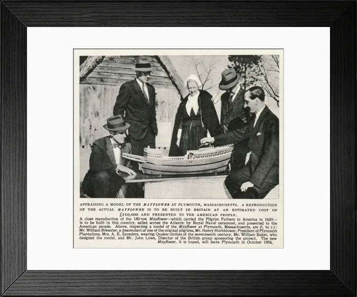 Framed Print : A reproduction of the actual Mayflower to be built in Britain at a cost of £110, 000 and presented to the American people