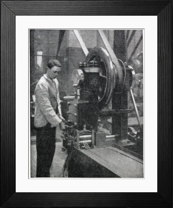 Framed Print : The Royal Mint - Punching out Blanks 1902