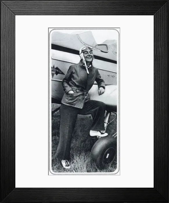 Framed Print : Gladys Edith Mabel Calthrop (ne Treeby), (1894 - 1980), artist and leading British stage designer. She is best known as the set and costume designer and for her collaborations, providing set and costumes for her friend Noel Coward's plays Framed Print : Gladys Edith Mabel Calthrop (ne Treeby), (1894 - 1980), artist and leading British stage designer. She is best known as the set and costume designer and for her collaborations, providing set and costumes for her friend Noel Coward's plays