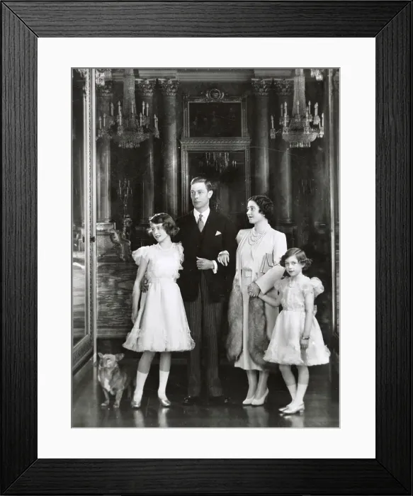 Framed Print : Royal Family Group 1939