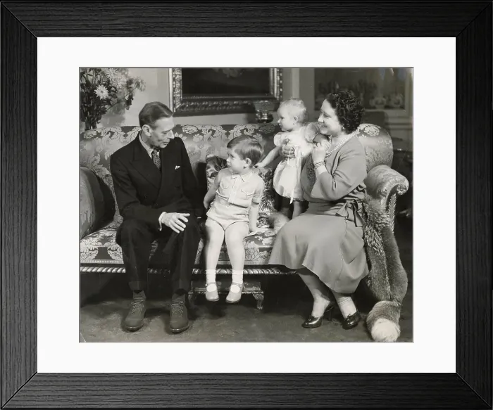 Framed Print : George VI - Grandchildren Framed Print : George VI - Grandchildren