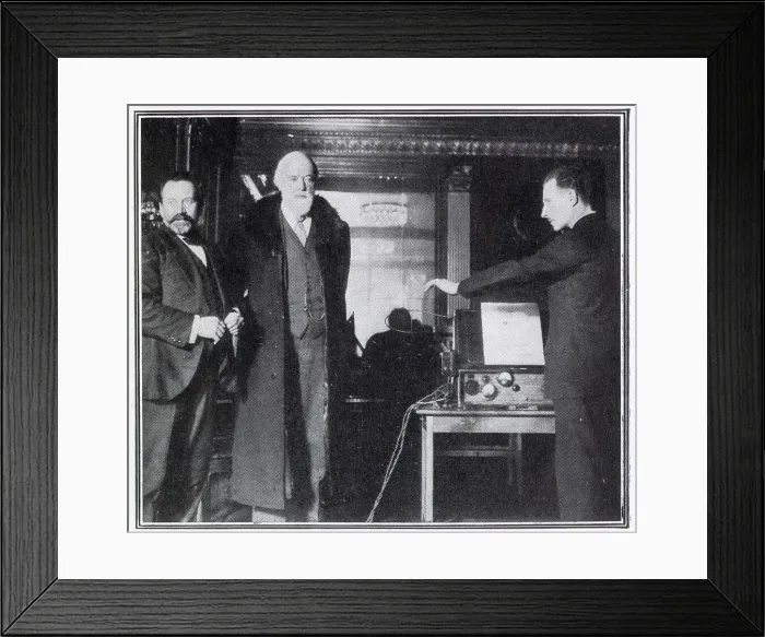 Framed Print : Leon Theremin (1896 - 1993) giving a demonstration of his electronic musical instrument to a group of invited Scientists (including Sir Henry Wood (left) and Sir Oliver Lodge) at the Savoy Hotel Framed Print : Leon Theremin (1896 - 1993) giving a demonstration of his electronic musical instrument to a group of invited Scientists (including Sir Henry Wood (left) and Sir Oliver Lodge) at the Savoy Hotel