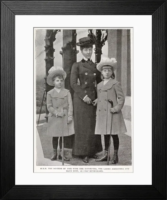Framed Print : Louise, Princess Royal and Duchess of Fife (1867 - 1931) and her daughters, Princess Alexandra, 2nd Duchess of Fife (1891 - 1959) and Princess Maud, Countess of Southesk (1893 - 1945) Framed Print : Louise, Princess Royal and Duchess of Fife (1867 - 1931) and her daughters, Princess Alexandra, 2nd Duchess of Fife (1891 - 1959) and Princess Maud, Countess of Southesk (1893 - 1945)