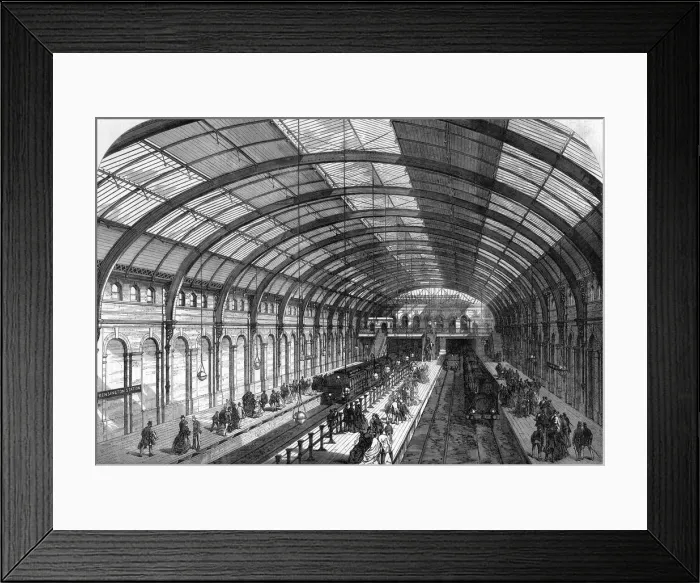 Framed Print : Kensington Underground Station, West London Framed Print : Kensington Underground Station, West London