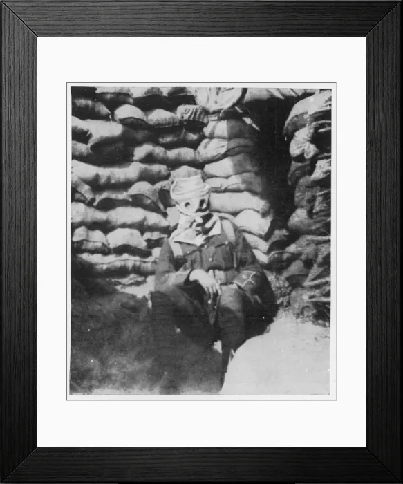 Framed Print : WW1 / 1915 / GAS HELMET Framed Print : WW1 / 1915 / GAS HELMET