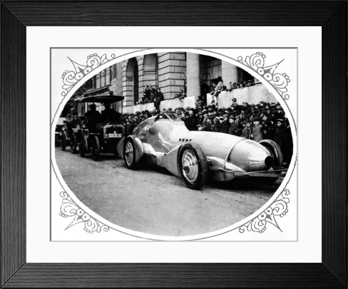 Framed Print : Malcom Campbells famous Blue Bird Framed Print : Malcom Campbells famous Blue Bird