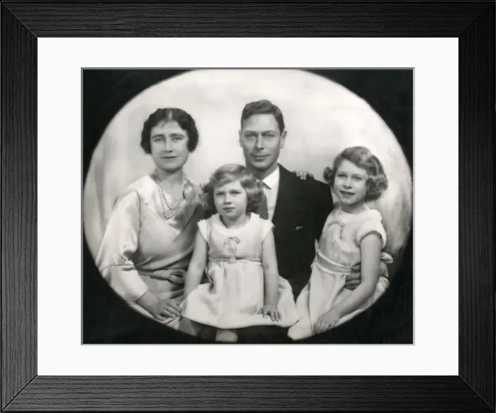 Framed Print : George VI and Family Framed Print : George VI and Family
