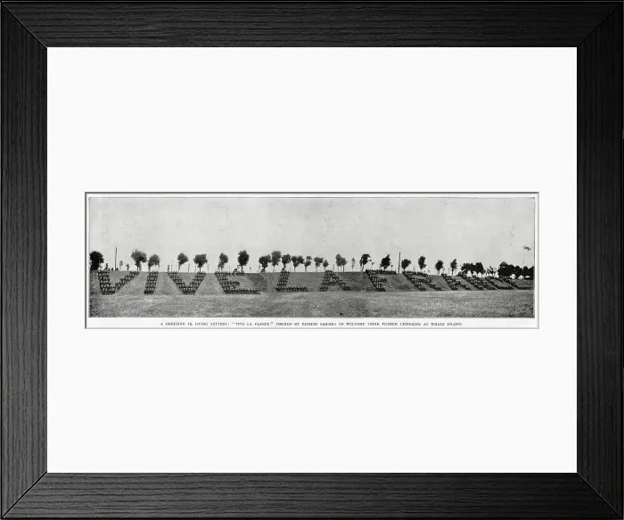 Framed Print : The phrase Vive la France formed by British sailors to welcome their French counterparts at Whale Island in 1905. Following the Entente Cordiale agreement of 1904 Framed Print : The phrase Vive la France formed by British sailors to welcome their French counterparts at Whale Island in 1905. Following the Entente Cordiale agreement of 1904