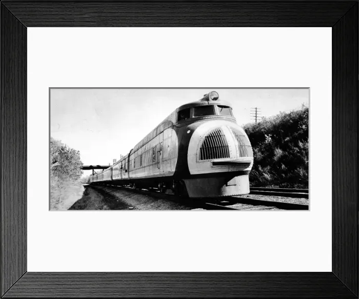 Framed Print : American oli powered diesel electric locomotive Framed Print : American oli powered diesel electric locomotive