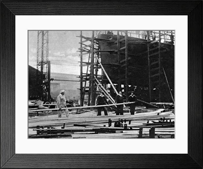 Framed Print : Women at work in a naval ship-building yard
