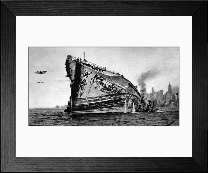 Framed Print : French luxury liner, Normandie, in New York Harbour, Novem Framed Print : French luxury liner, Normandie, in New York Harbour, Novem