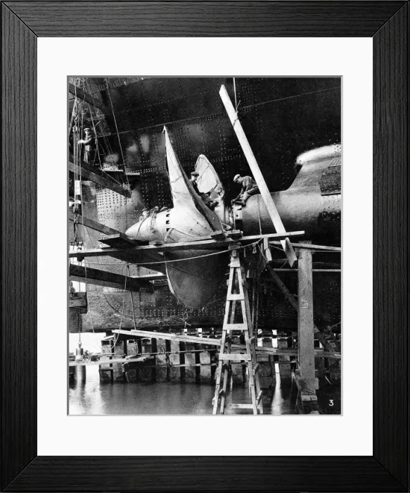Framed Print : Propellor of R. M. S. Queen Mary, September 1934