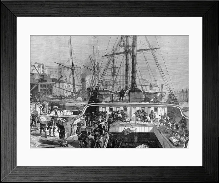 Framed Print : Landing Oranges at Fresh Wharf, London Bridge, 1874