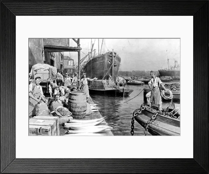 Framed Print : Unloading Ships at London Docks, 1908