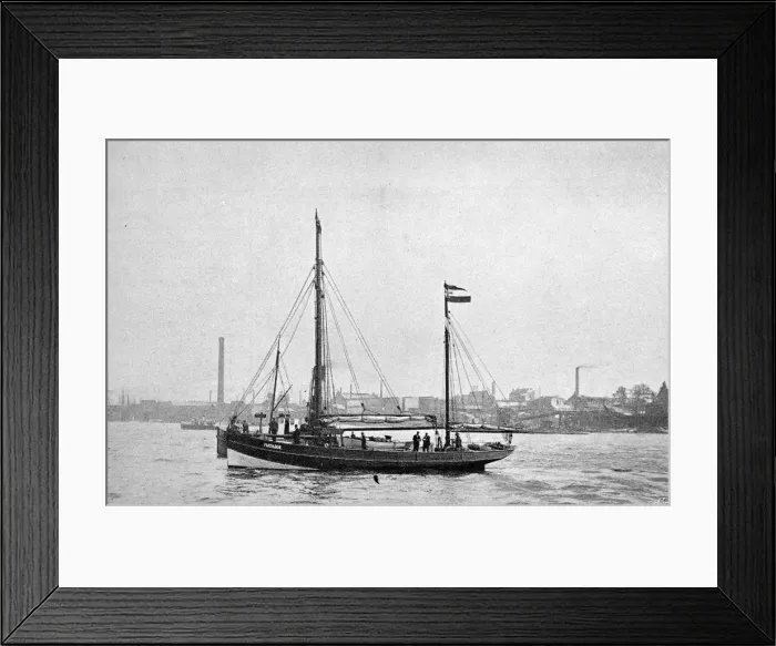 Framed Print : German Fishing Boat Matador setting off for the North Pole Framed Print : German Fishing Boat Matador setting off for the North Pole