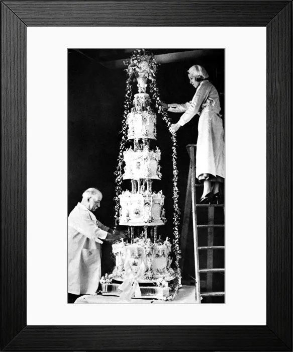 Framed Print : Wedding cake Framed Print : Wedding cake