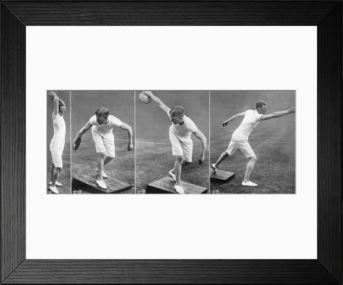 Framed Print : Discus Throwing - Olympics, London 1908 Framed Print : Discus Throwing - Olympics, London 1908