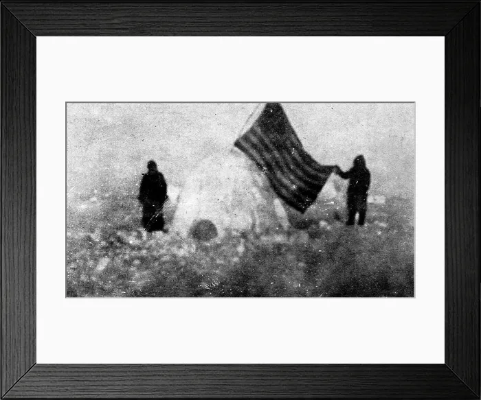 Framed Print : The Cook Polar Expedition at the North Pole, 1908