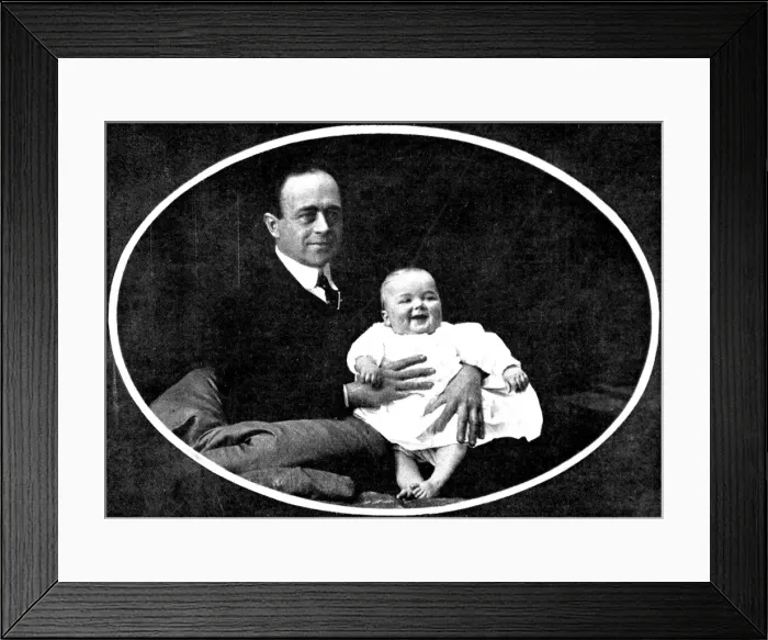 Framed Print : Robert Falcon Scott and Peter Markham Scott, c. 1909