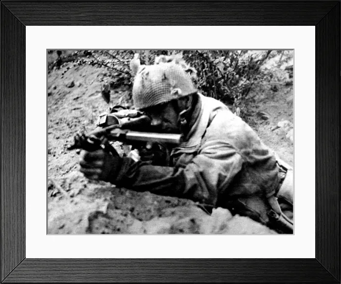Framed Print : Soldier of the British First Airborne in action in Arnhem; S Framed Print : Soldier of the British First Airborne in action in Arnhem; S