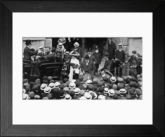 Framed Print : Mr Siever leaving court Framed Print : Mr Siever leaving court