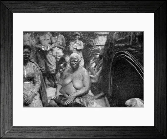Framed Print : Zulu war. Dinizulus slovenly kraal. Umbembe, Dinizulus mot Framed Print : Zulu war. Dinizulus slovenly kraal. Umbembe, Dinizulus mot