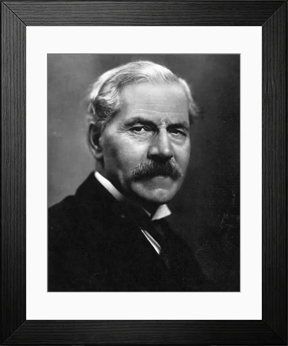 Framed Print : Ramsey MacDonald (1866-1937) Framed Print : Ramsey MacDonald (1866-1937)
