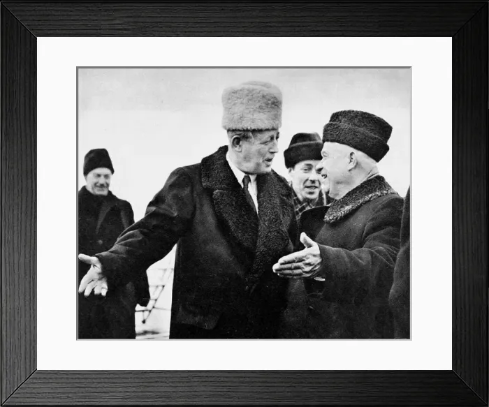 Framed Print : Harold Macmillan and Nikita Khrushchev Framed Print : Harold Macmillan and Nikita Khrushchev