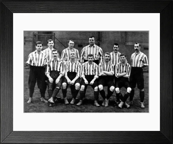 Framed Print : Sheffield United Football Team, 1902 Framed Print : Sheffield United Football Team, 1902