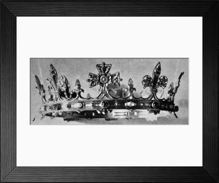 Framed Print : Gold Coronet used in the Investiture of the Prince of Wales Framed Print : Gold Coronet used in the Investiture of the Prince of Wales