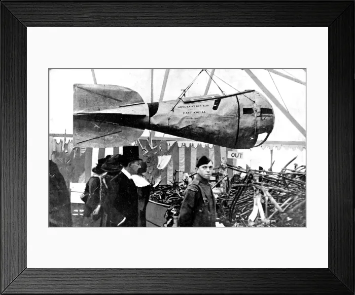 Framed Print : A German Zeppelins observation car