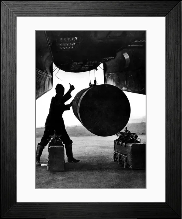 Framed Print : 4000-lb Bomb being loaded into a Lancaster, Britain; Second