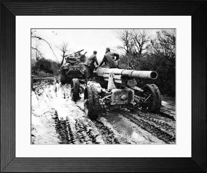 Framed Print : Captured German 155-mm Gun, Italy; Second World War, 1944 Framed Print : Captured German 155-mm Gun, Italy; Second World War, 1944