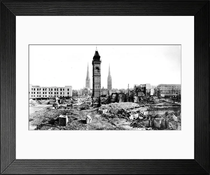 Framed Print : The Centre of Coventry; Second World War, 1941 Framed Print : The Centre of Coventry; Second World War, 1941