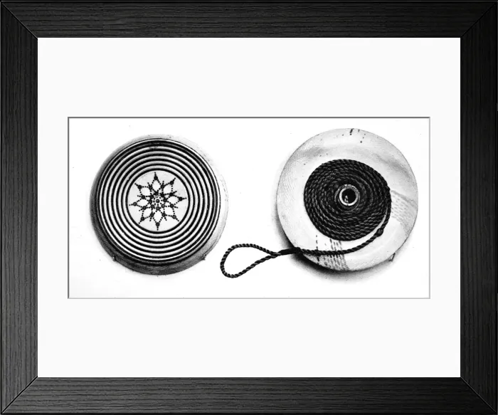 Framed Print : An Early 19th century Yo-Yo