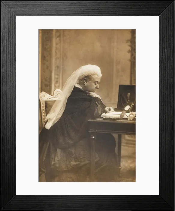 Framed Print : Queen Victoria at her desk Framed Print : Queen Victoria at her desk