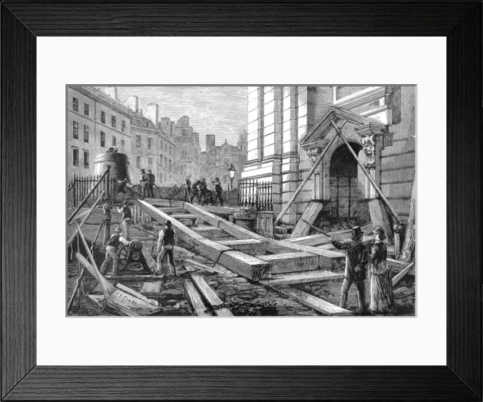 Framed Print : The Great Bell being manoevred into St. Pauls Cathedral, 18 Framed Print : The Great Bell being manoevred into St. Pauls Cathedral, 18